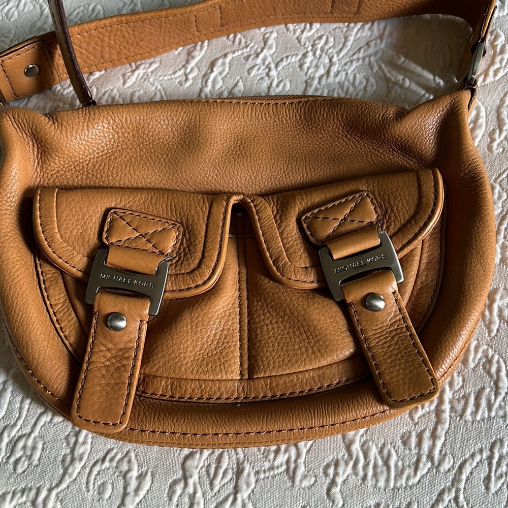 Michael Kors All Leather Bag